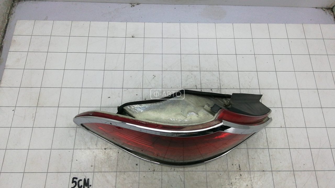 Фонарь задний левый