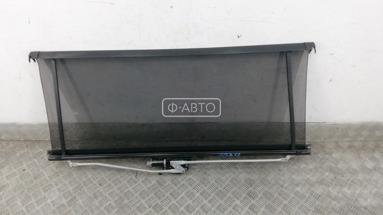 Шторка багажника