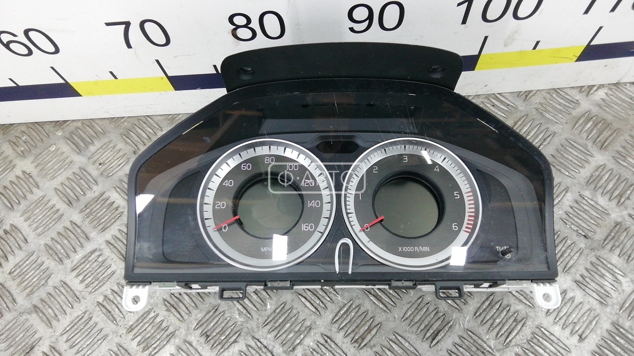 Щиток приборов