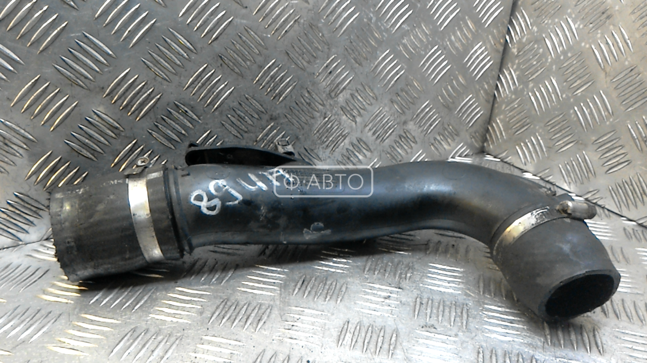 Патрубок воздушного фильтра