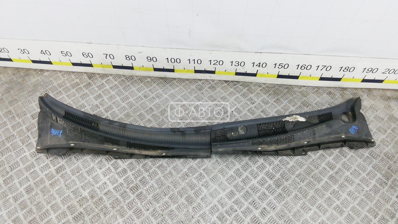 Накладка декоративная (жабо, дождевик)