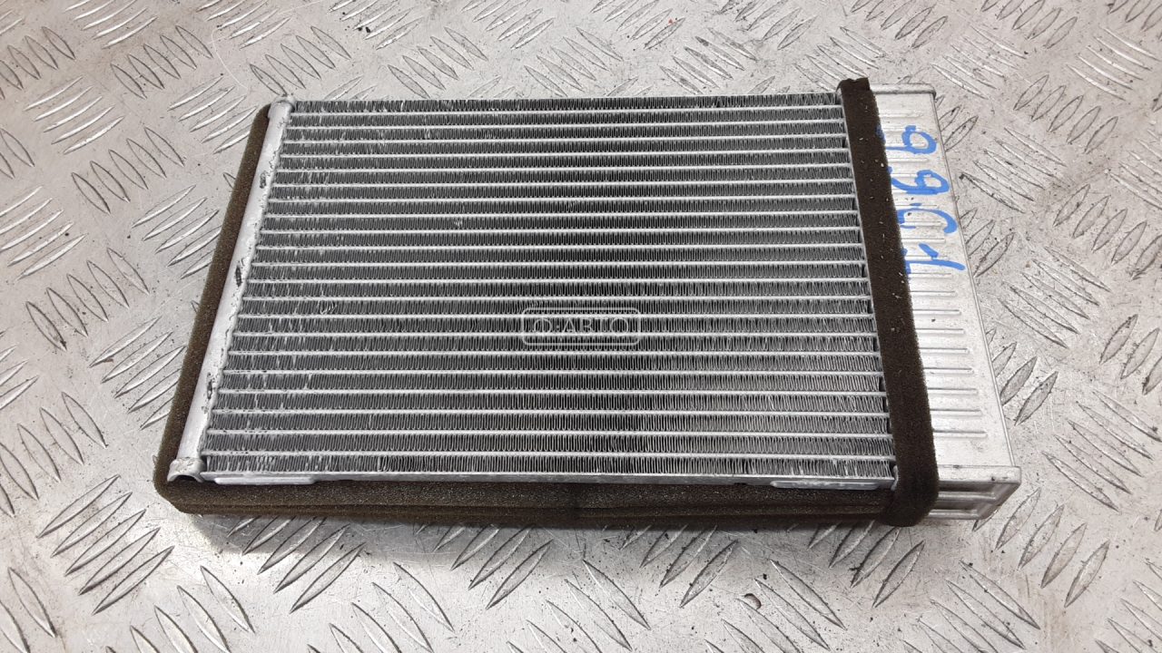 Радиатор отопителя