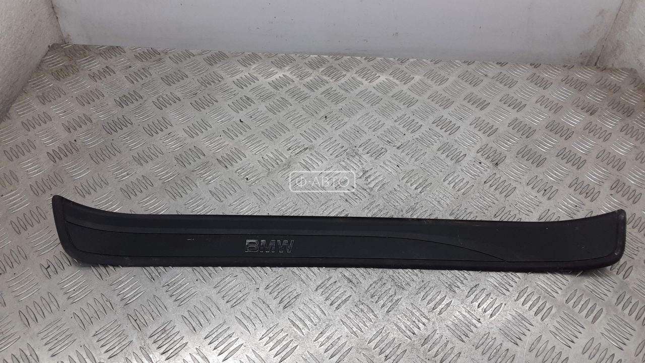 Накладка порога внутренняя левая