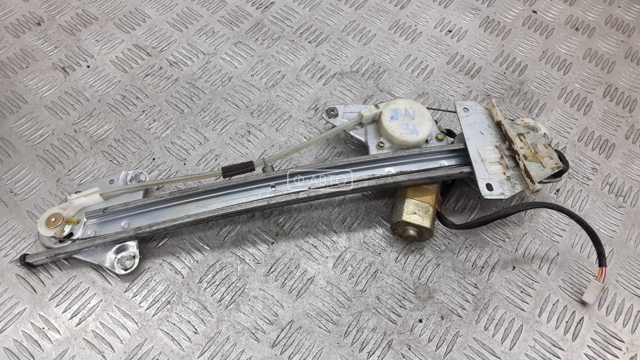 Стеклоподъемник задний правый