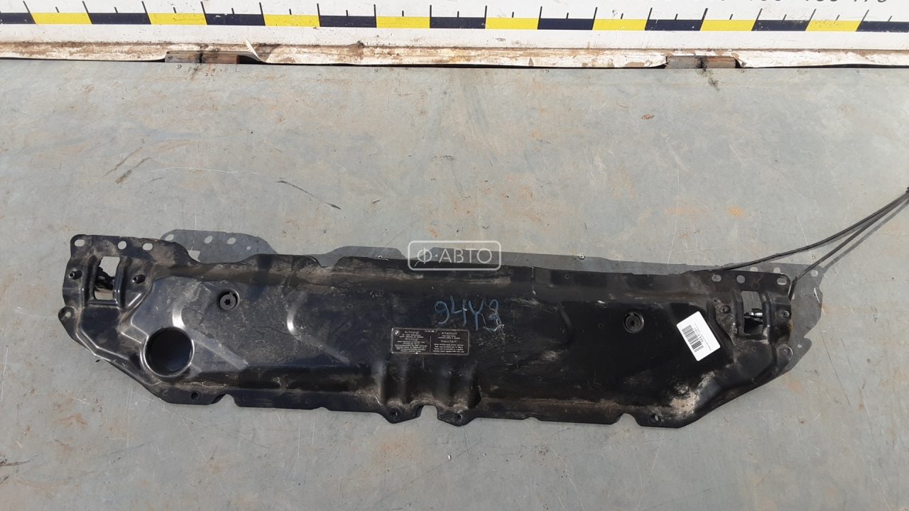 Рамка капота