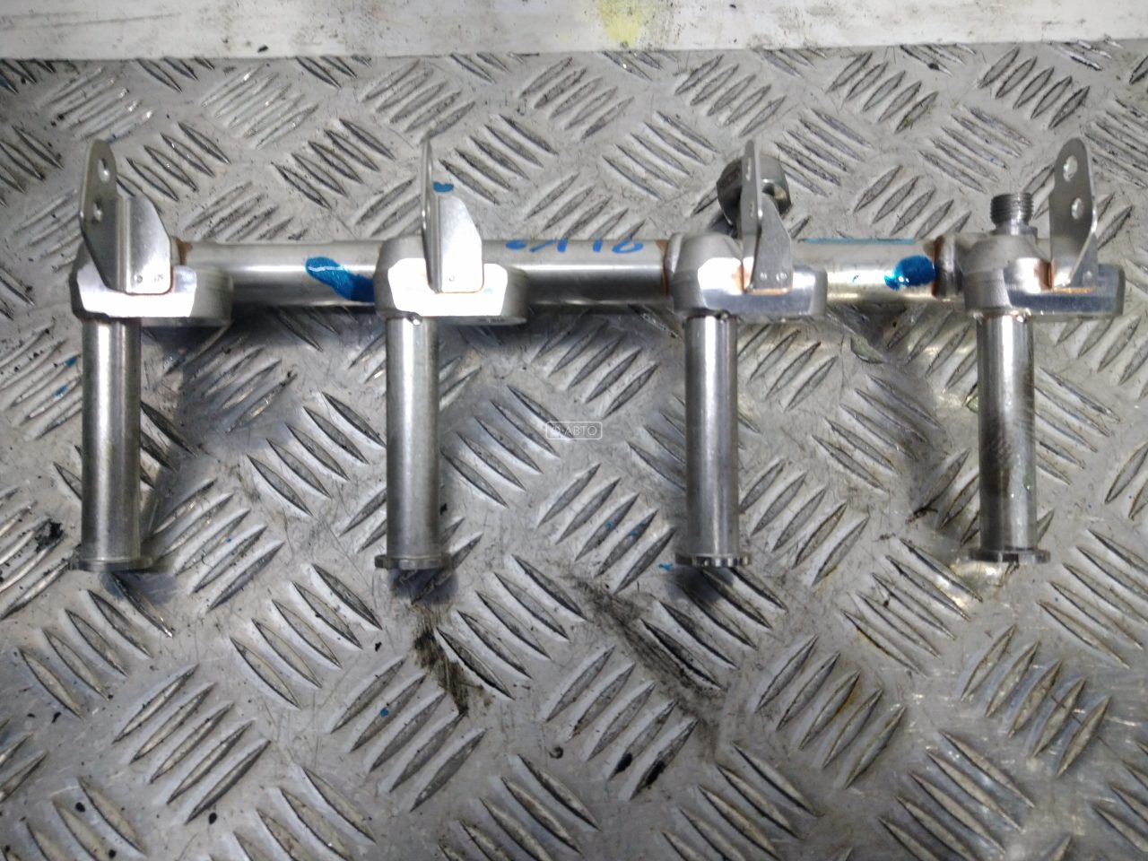 Топливная рампа бензиновая