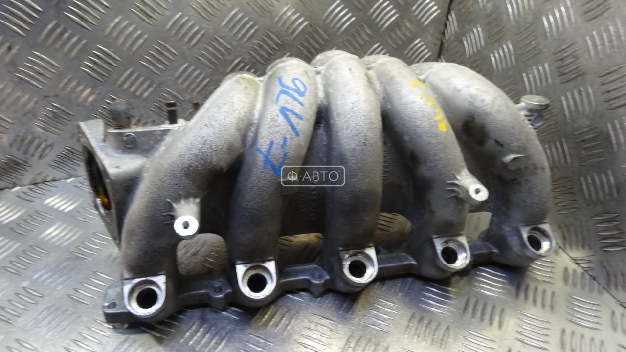 Впускной коллектор бензиновый