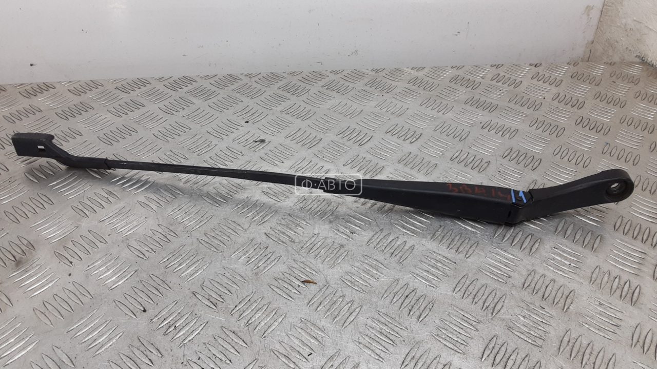 Щеткодержатель лобового стекла