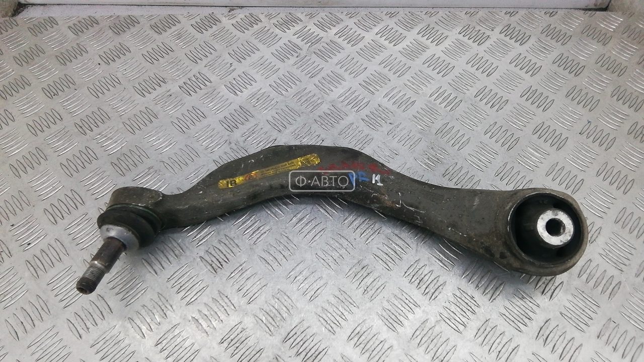 Рычаг передний нижний правый