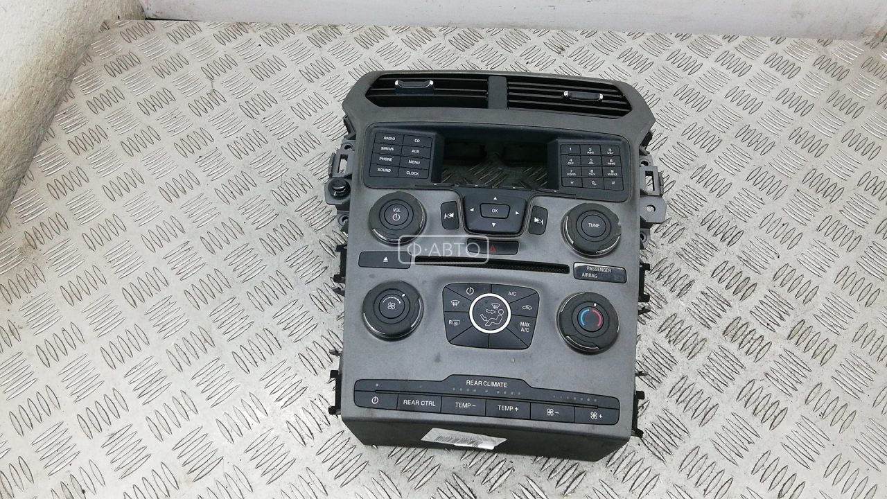 Центральная консоль