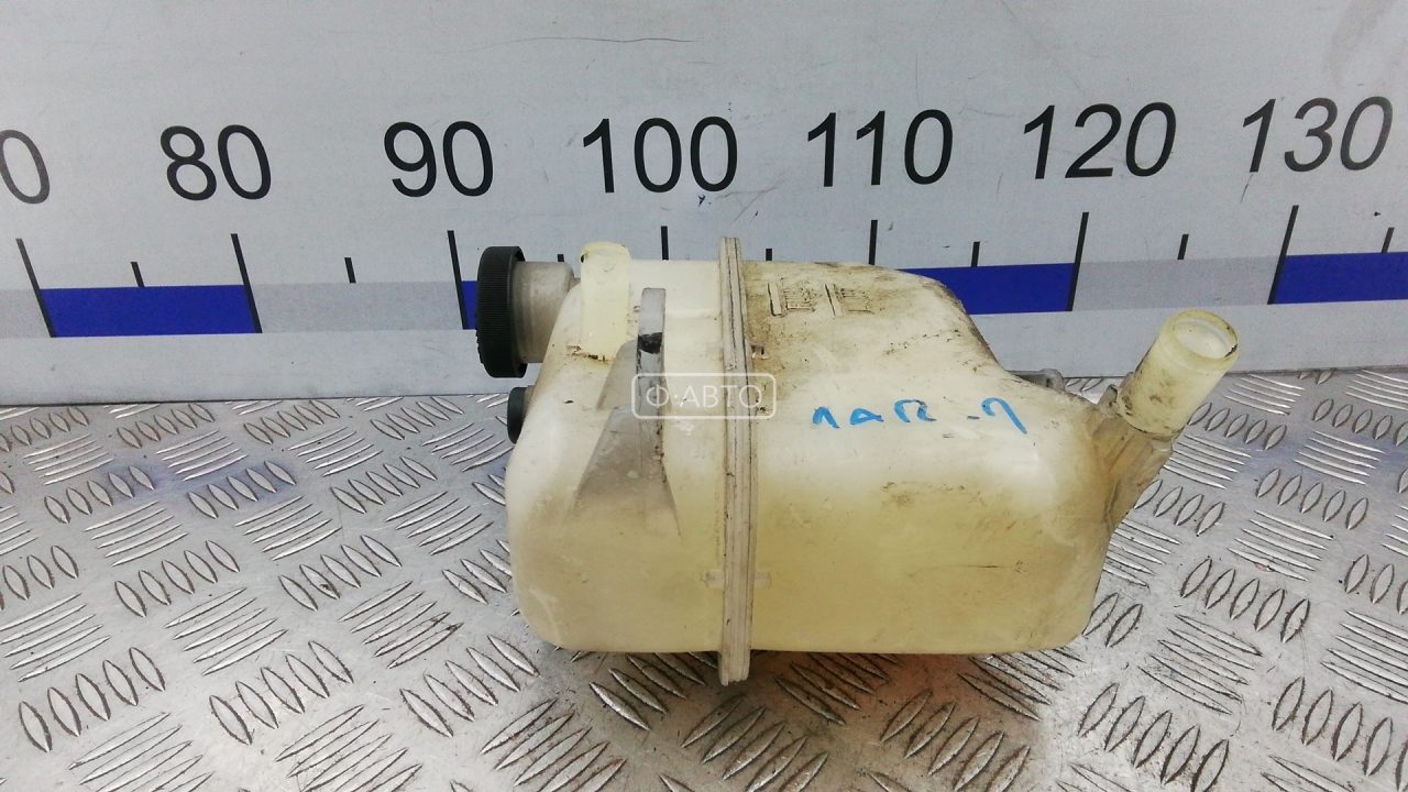 Бачок расширительный