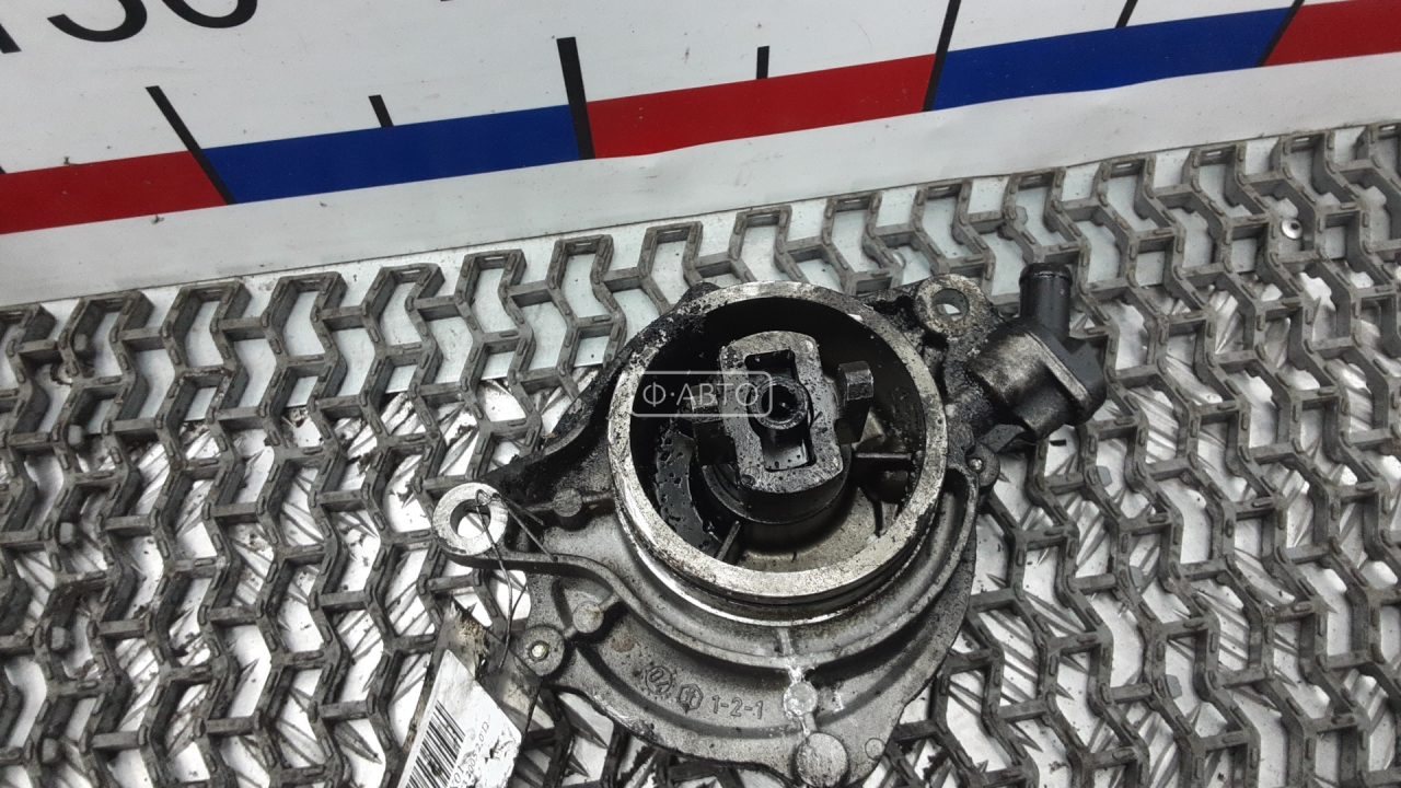 Насос вакуумный