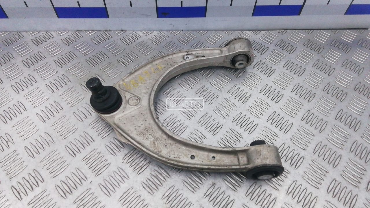 Рычаг передний верхний левый