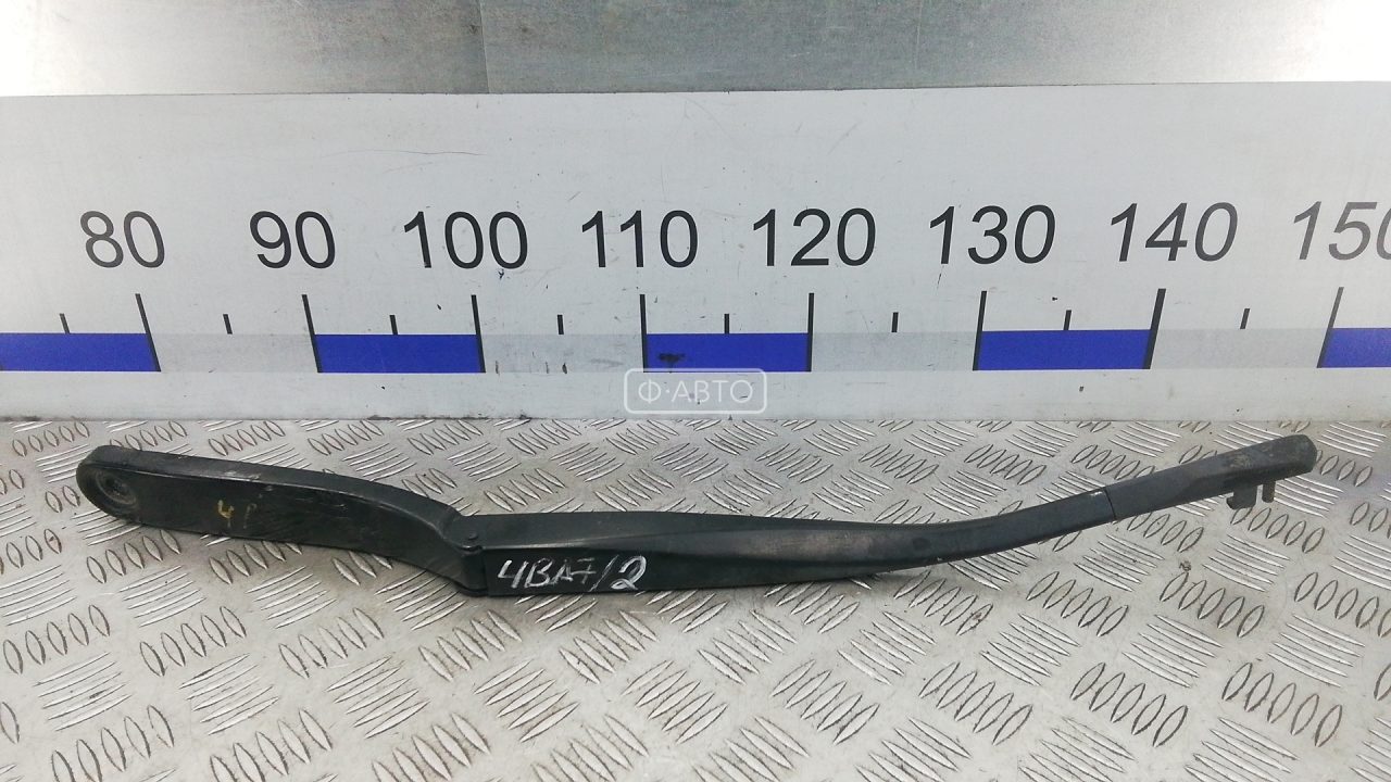 Щеткодержатель лобового стекла