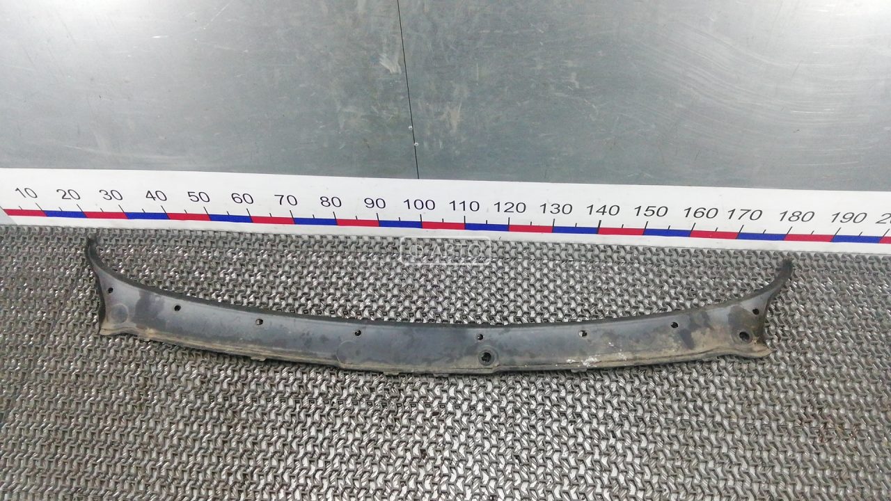 Накладка декоративная (жабо, дождевик)