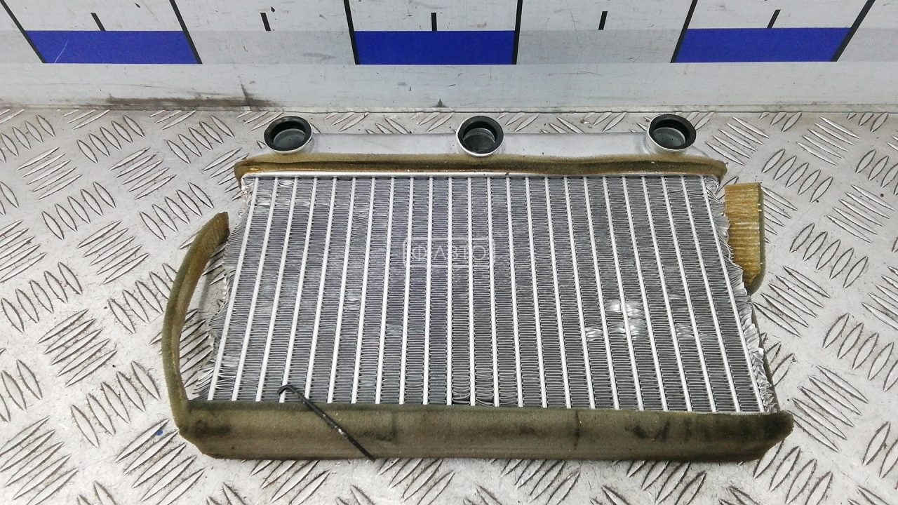 Радиатор отопителя