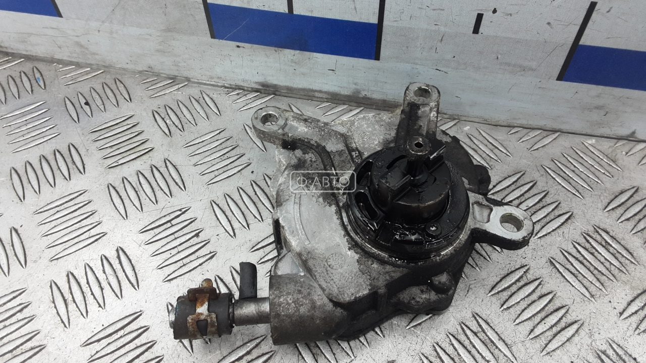 Насос вакуумный