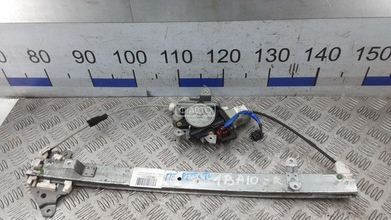 Стеклоподъемник задний правый