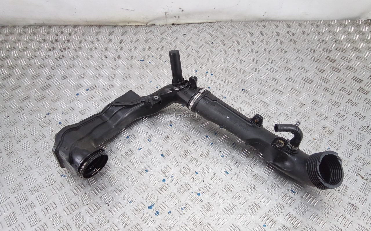 Патрубок интеркулера