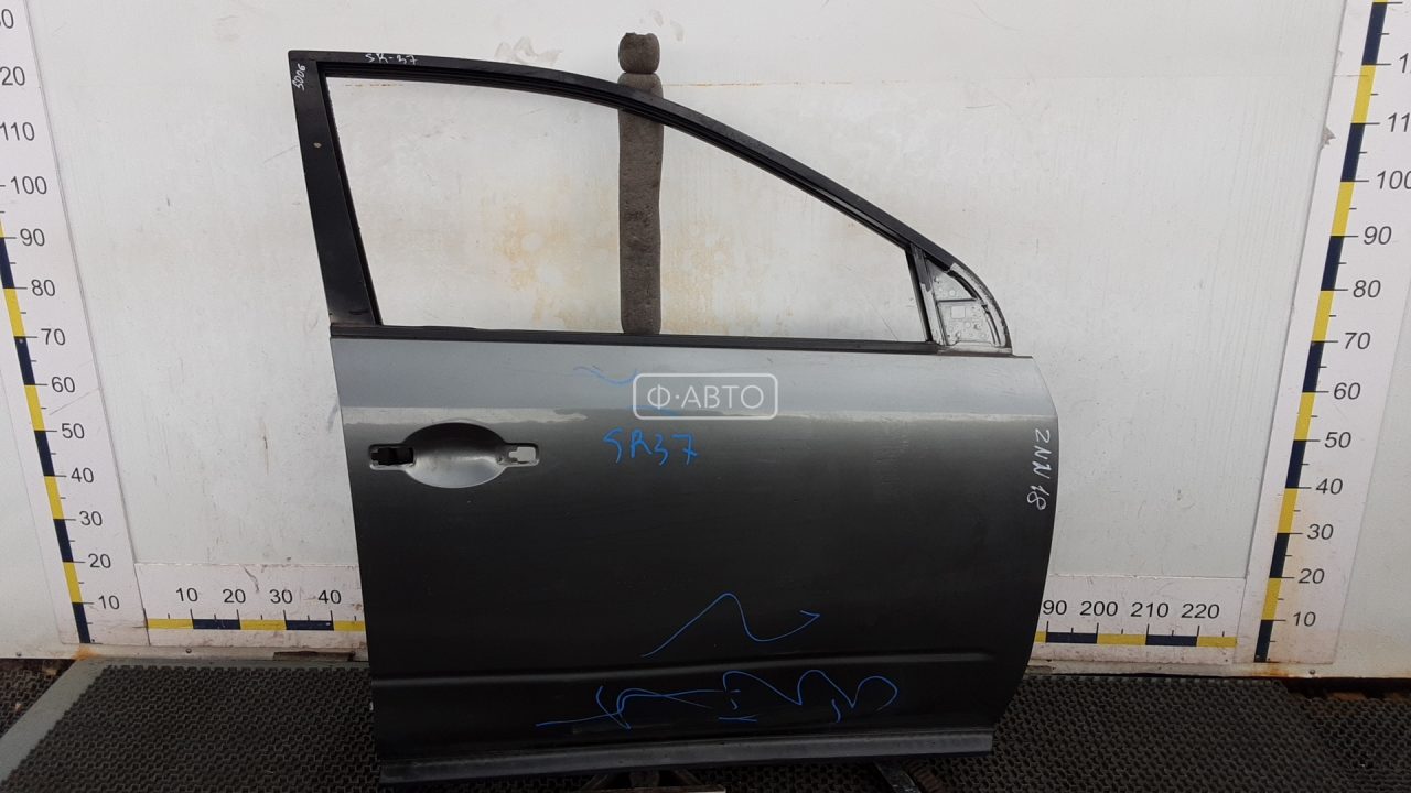 Дверь передняя правая