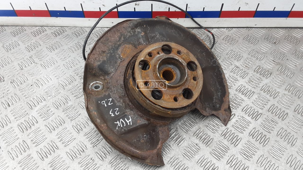 Ступица задняя левая