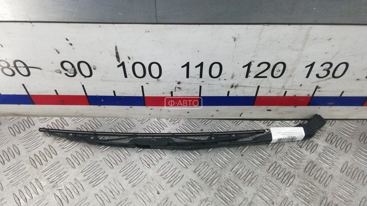 Щеткодержатель 3-5-й двери