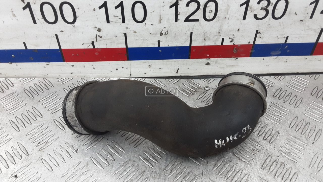 Патрубок интеркулера