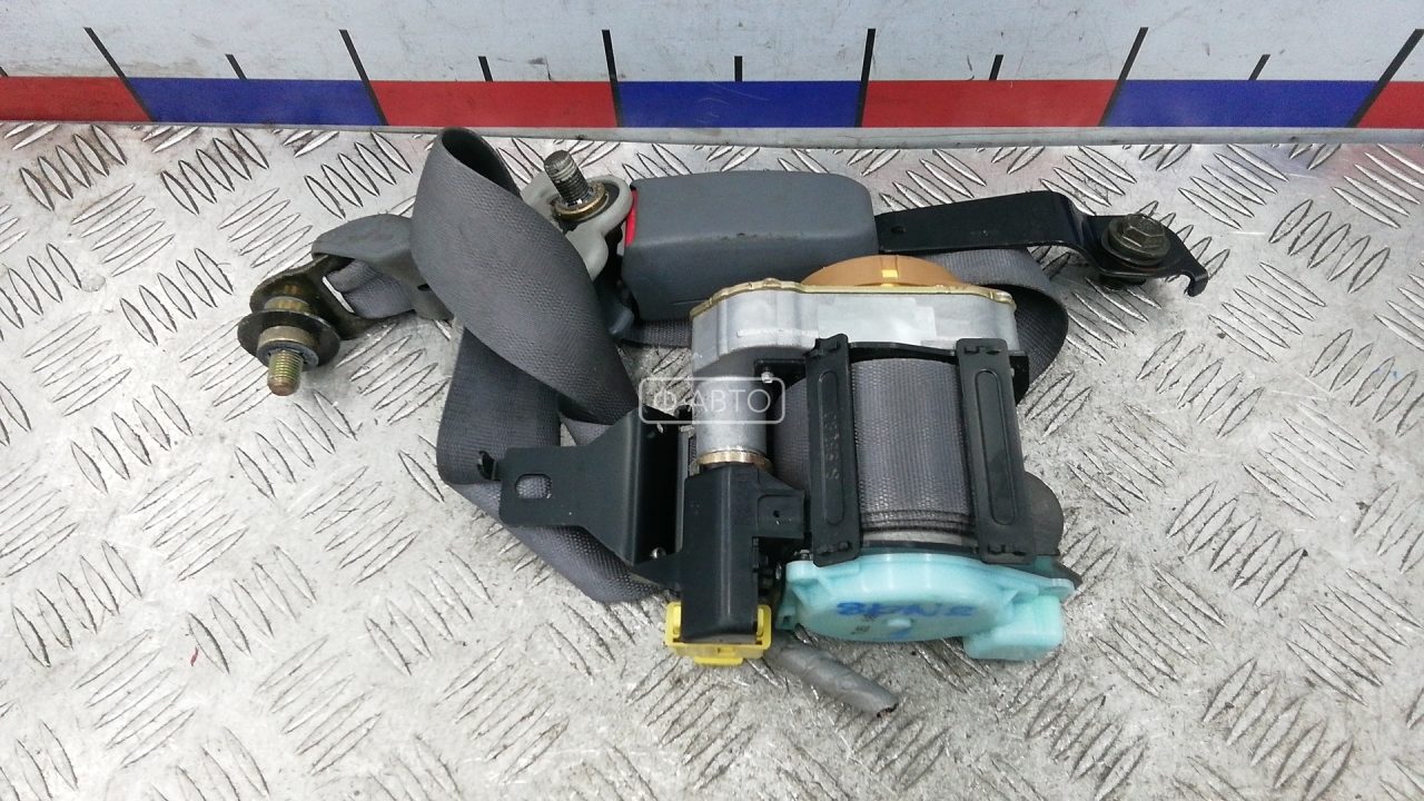 Ремень безопасности с пиропатроном сиденья переднего