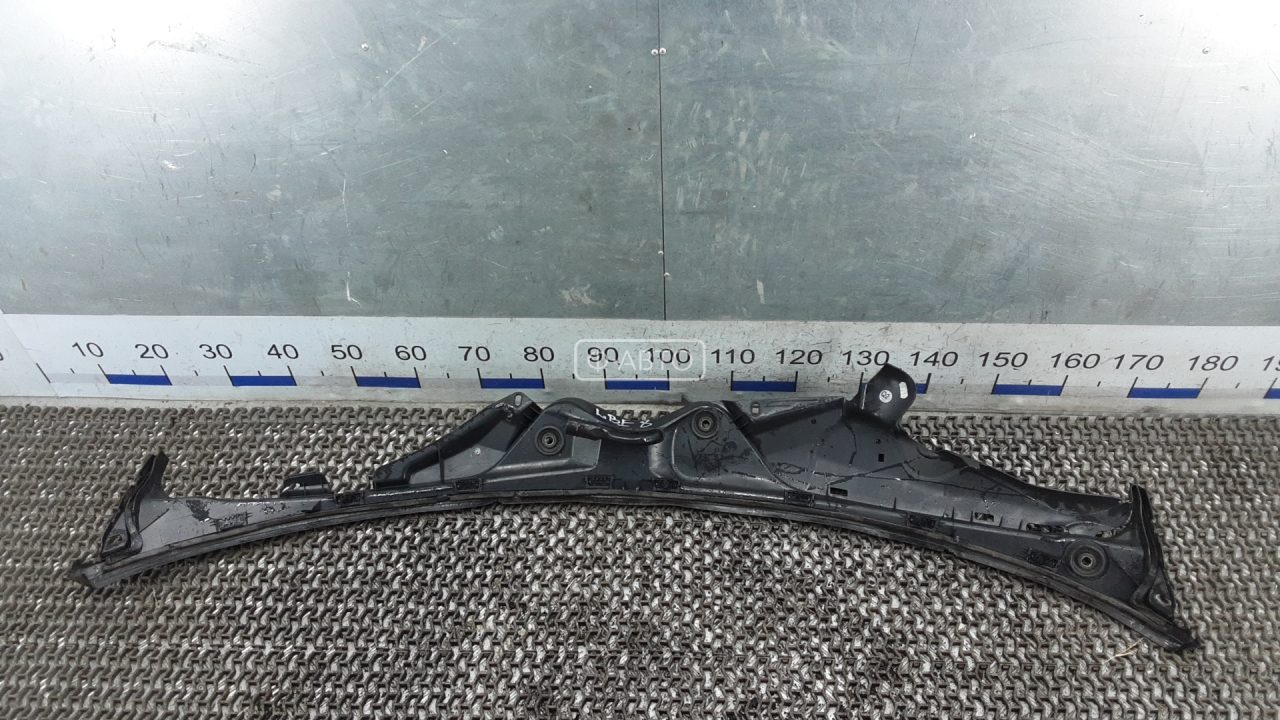 Накладка декоративная (жабо, дождевик)