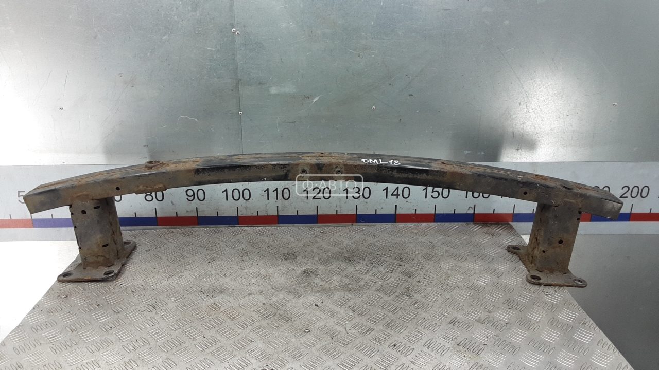 Усилитель бампера передний (кронштейн)