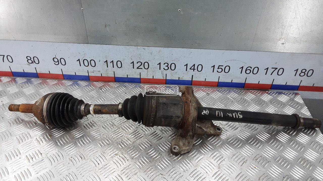 Привод передний правый