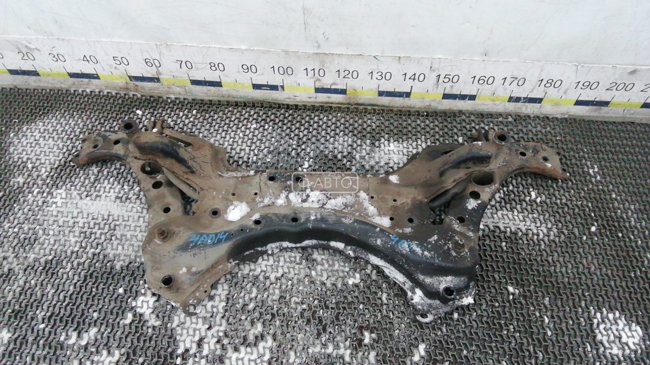 Балка подвески передняя