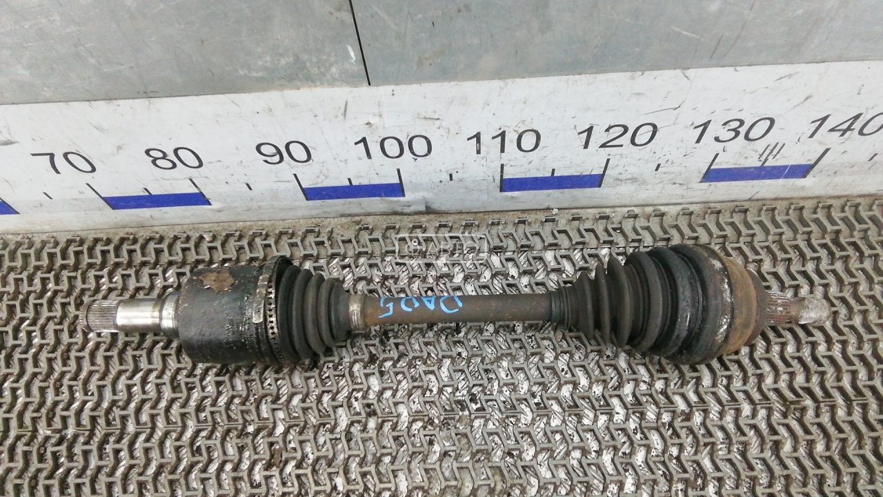 Привод передний левый