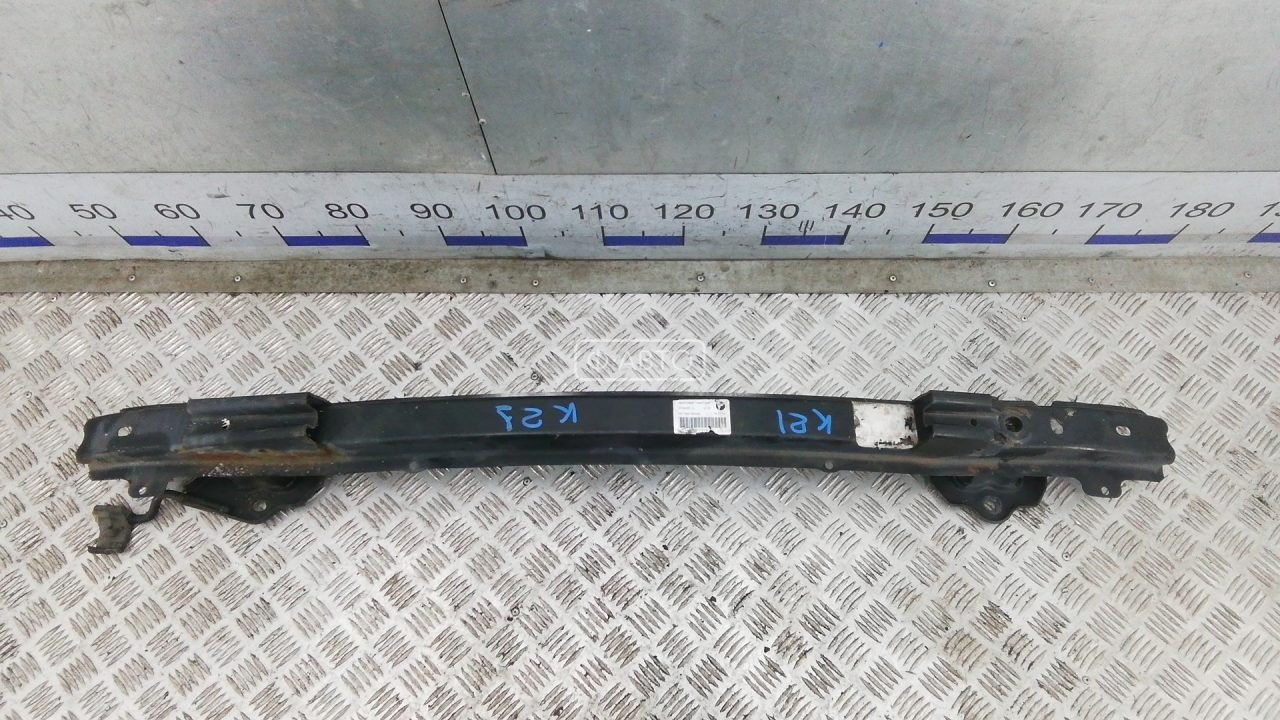 Усилитель бампера задний