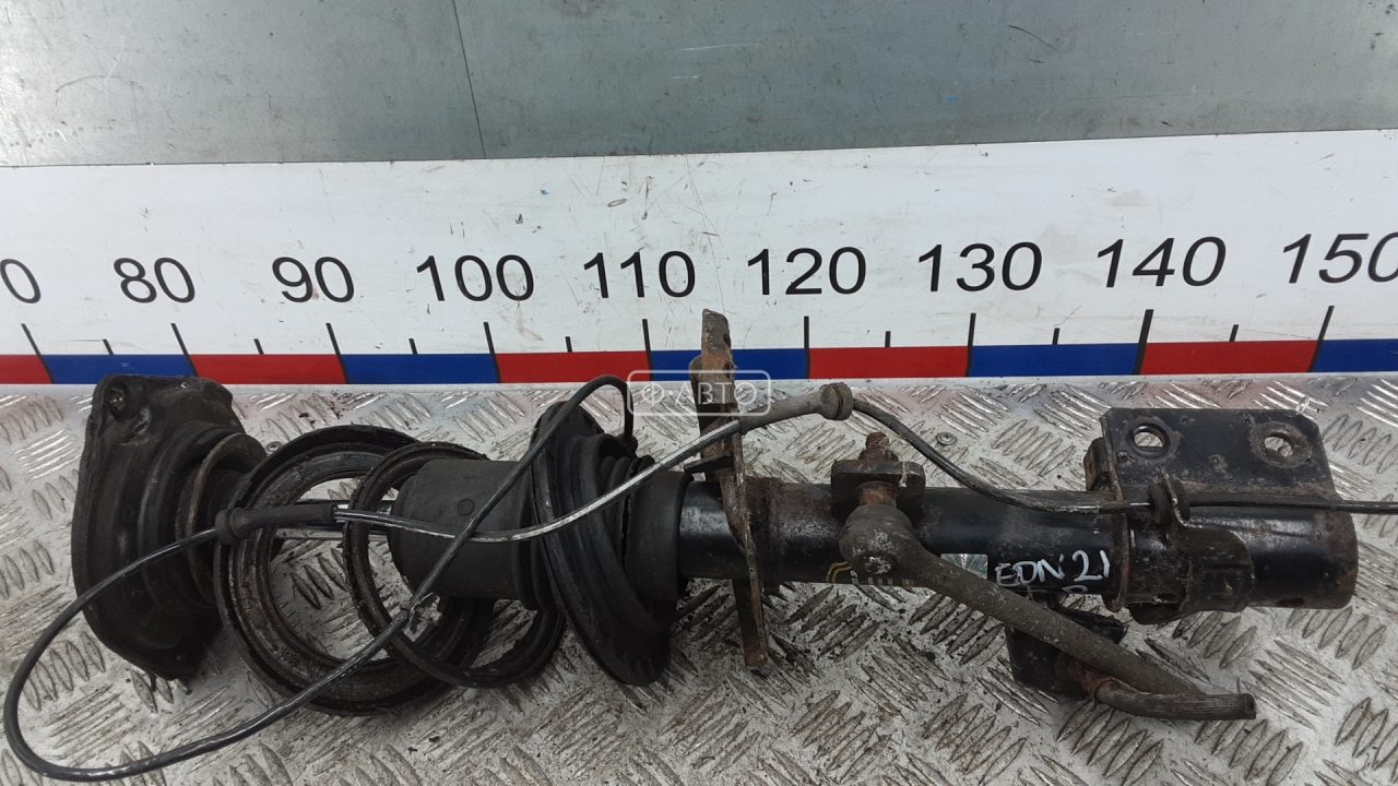 Стойка передняя правая