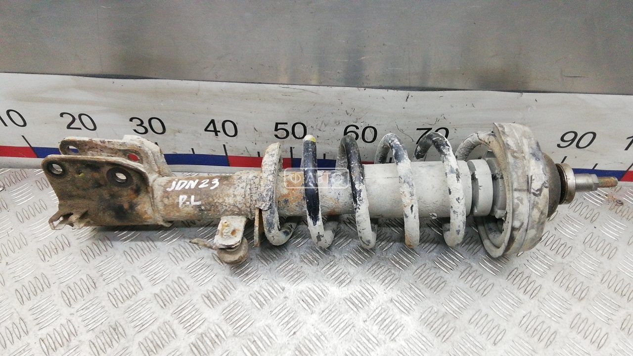 Стойка передняя левая