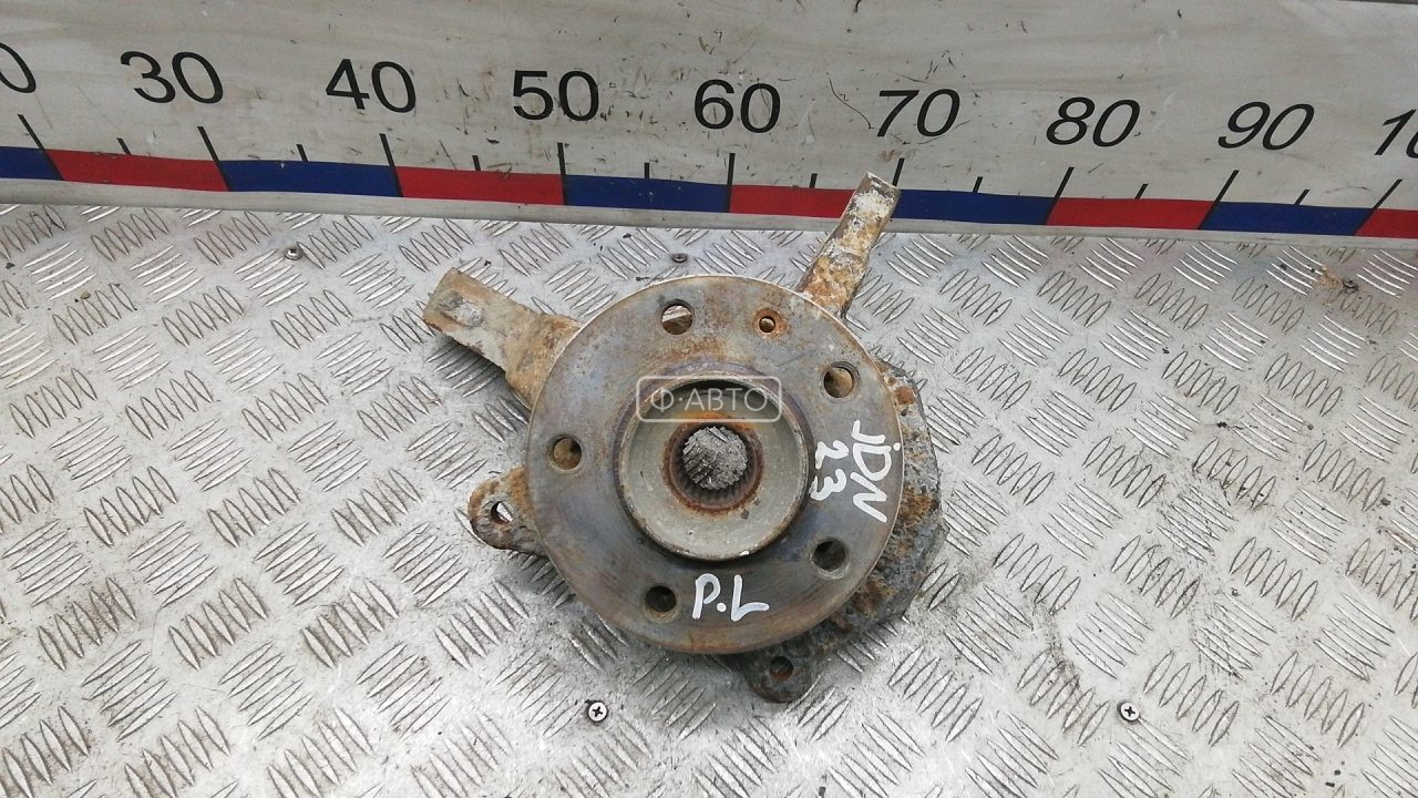 Ступица передняя левая