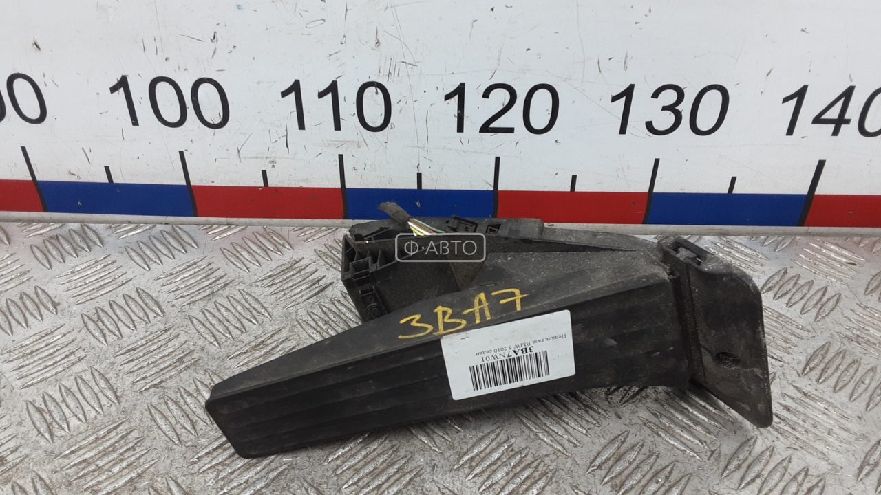 Педаль газа