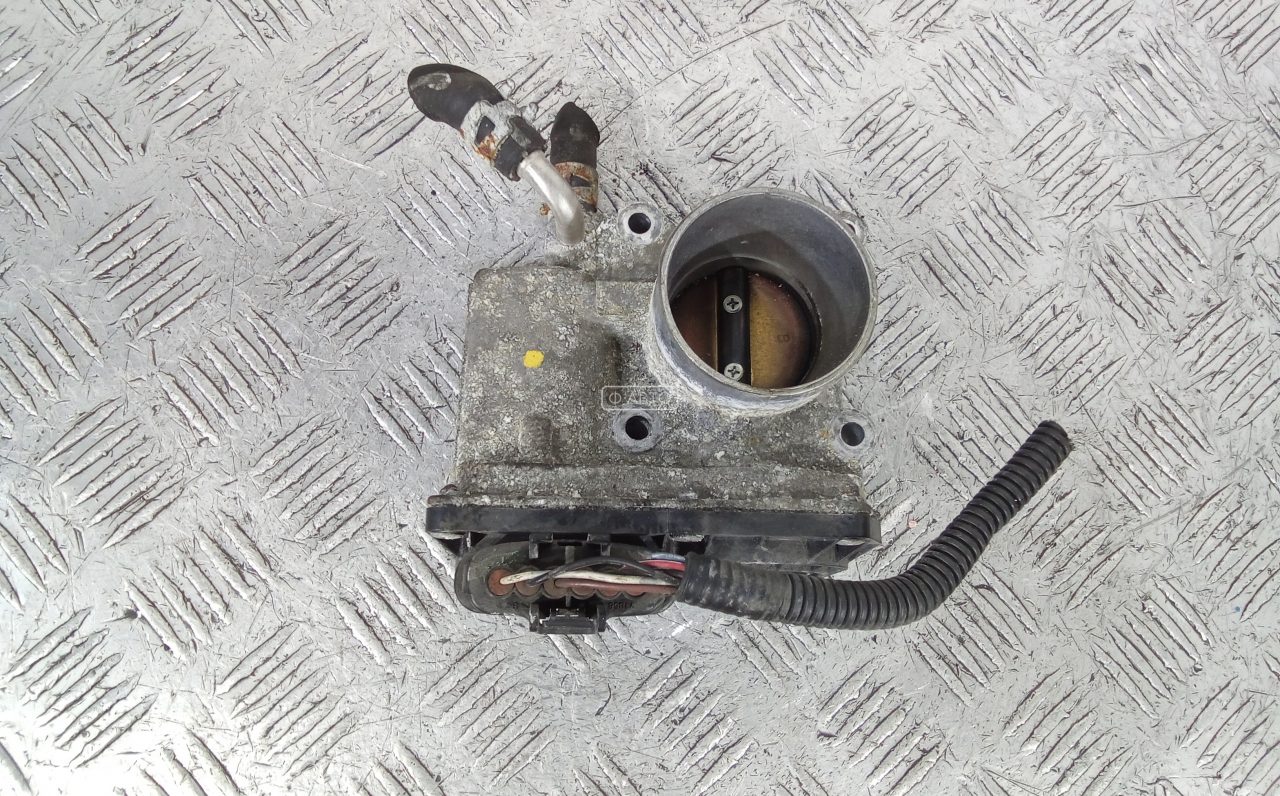 Дроссельная заслонка бензиновая