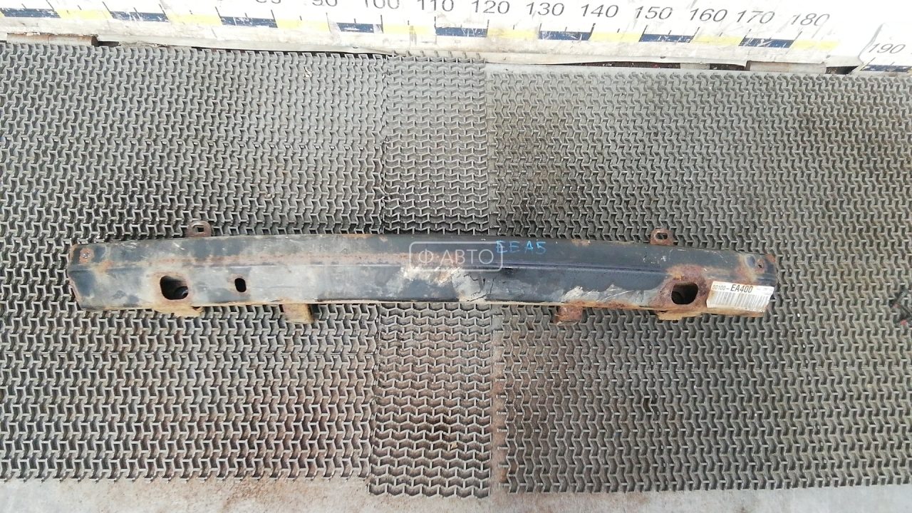 Усилитель бампера передний (кронштейн)