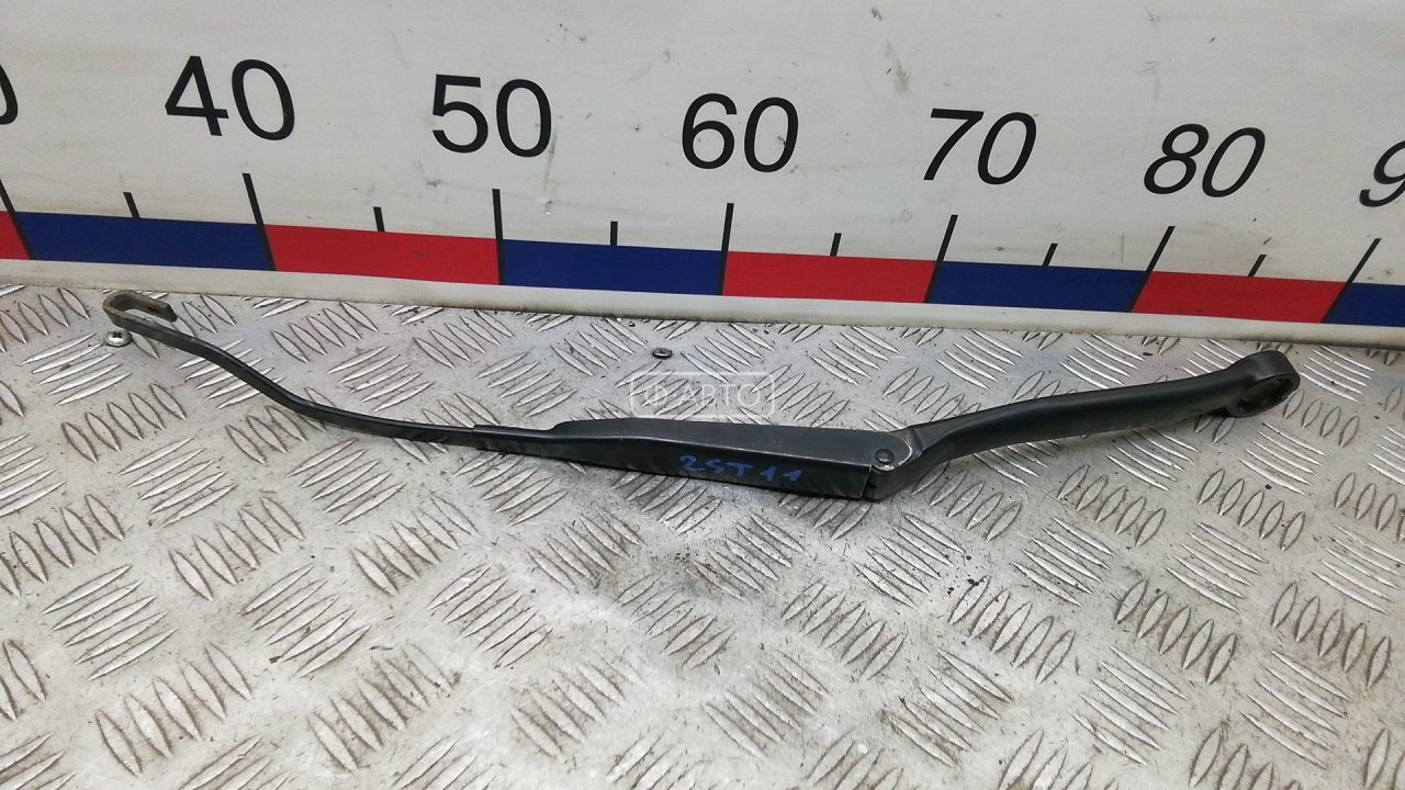 Щеткодержатель лобового стекла