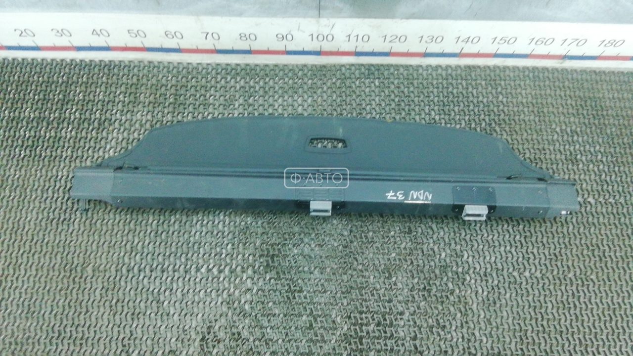 Шторка багажника