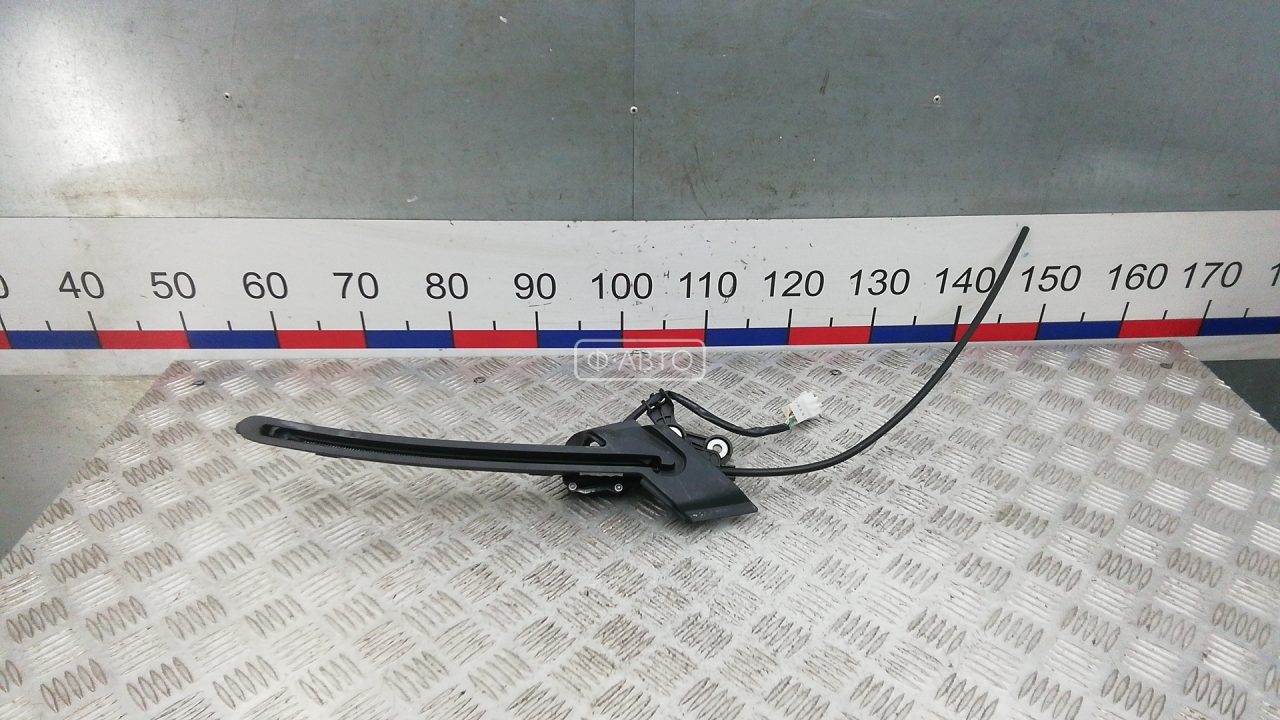 Направляющая шторки багажника (салазки)