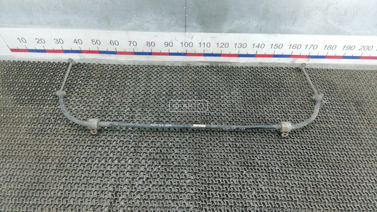 Стабилизатор поперечной устойчивости заднего моста