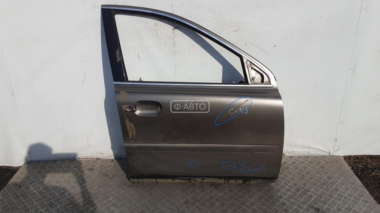 Дверь передняя правая