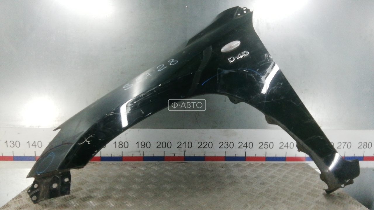 Крыло переднее левое