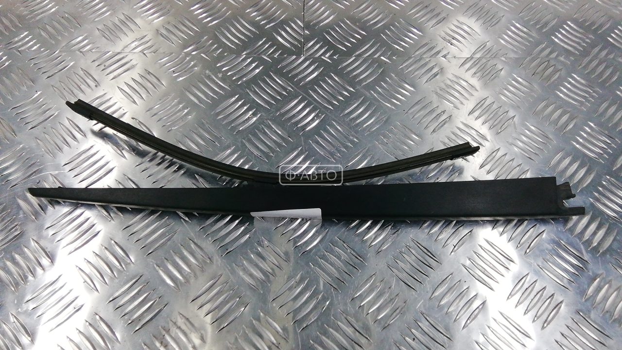 Щеткодержатель 3-5-й двери