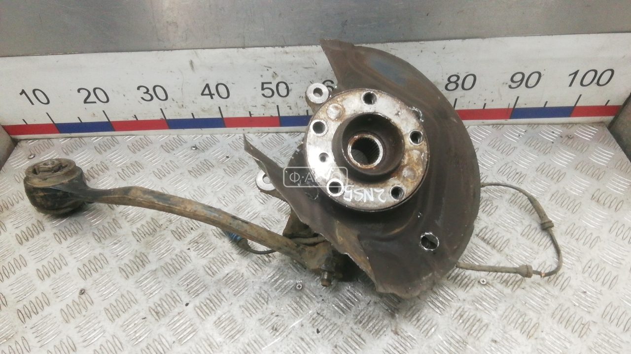 Ступица передняя правая