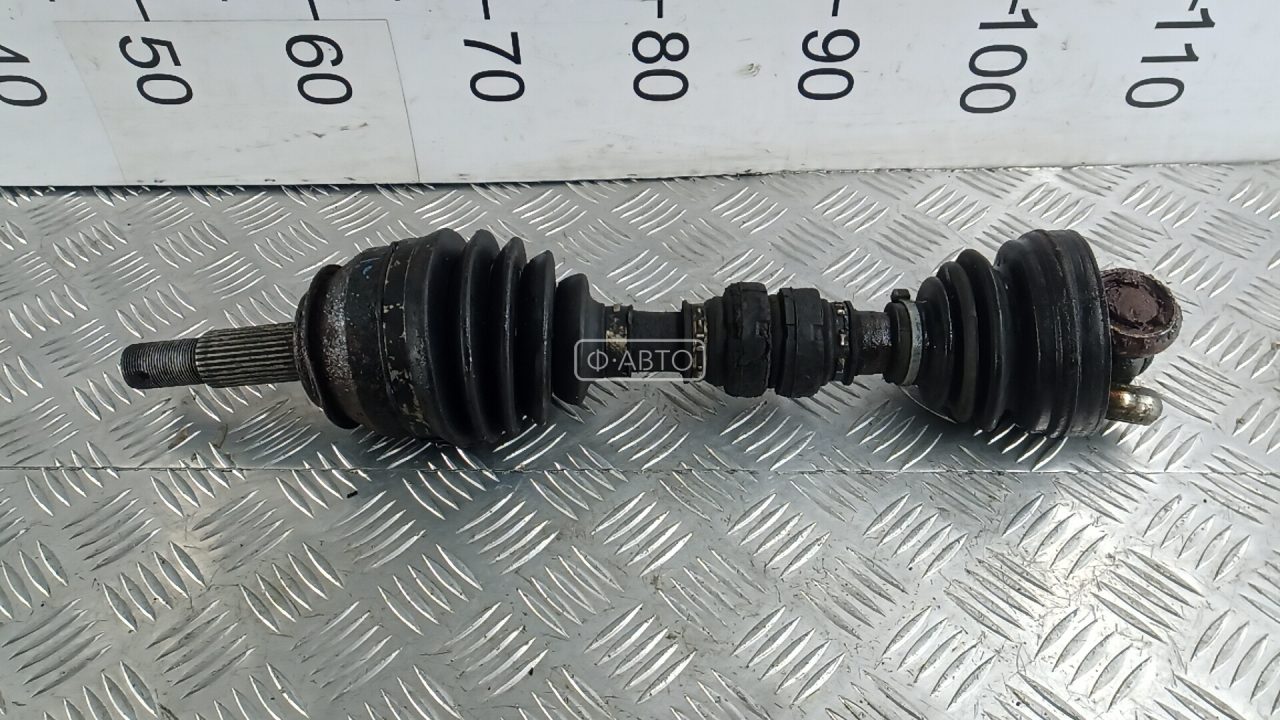 Привод передний правый