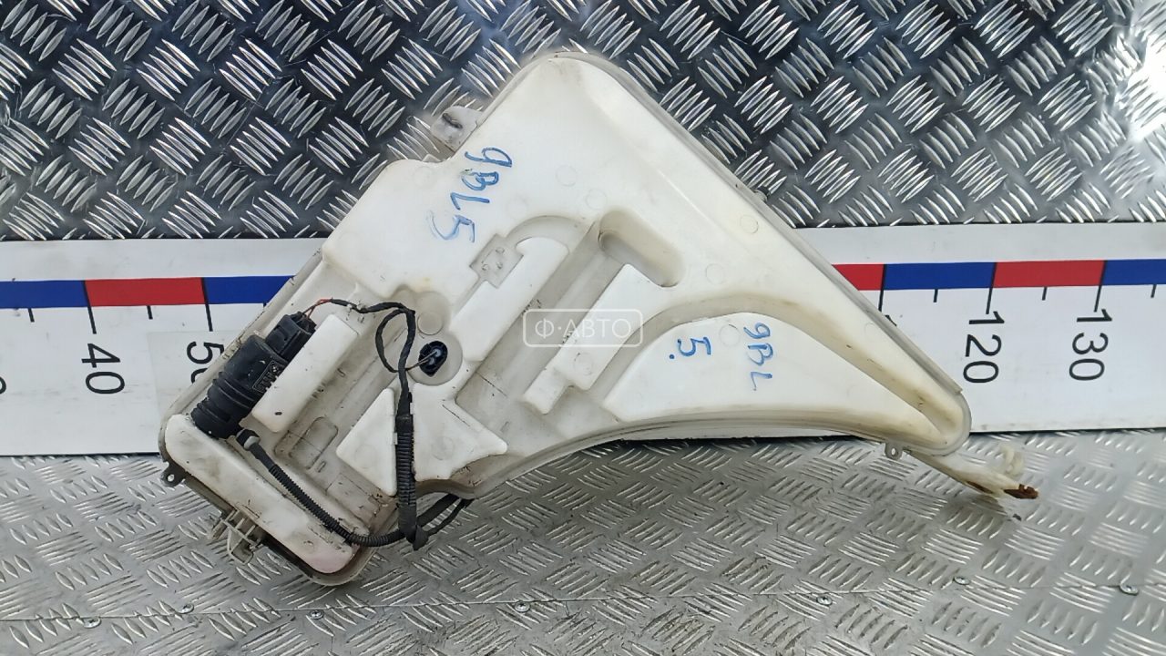 Бачок омывателя